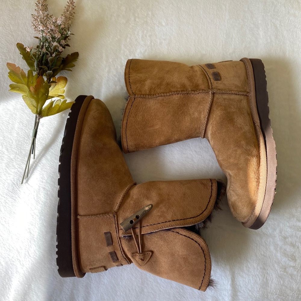 Womens UGG Meadow Short Winter Boots Fur